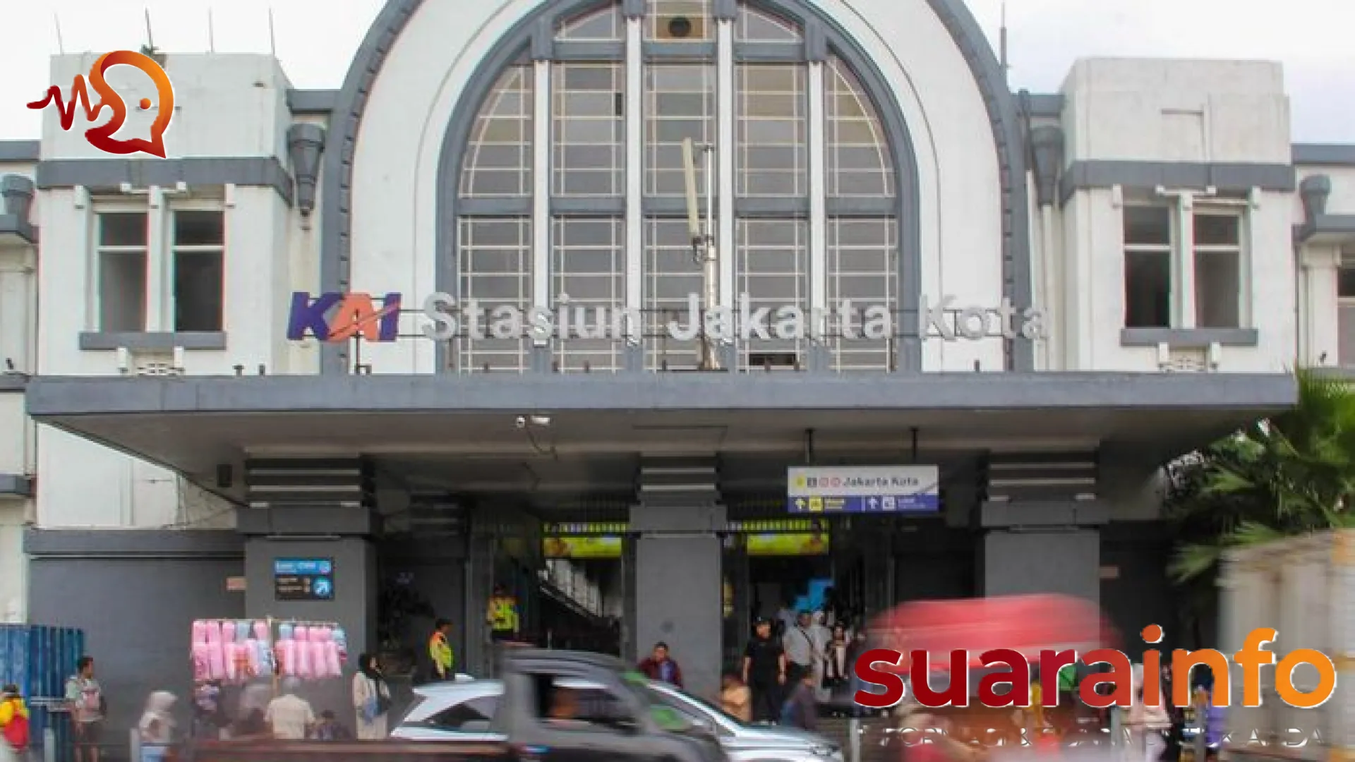Menelusuri Jejak Waktu di Stasiun Bersejarah Jakarta: Dari Kemegahan Art Deco hingga Nadi Transportasi Modern