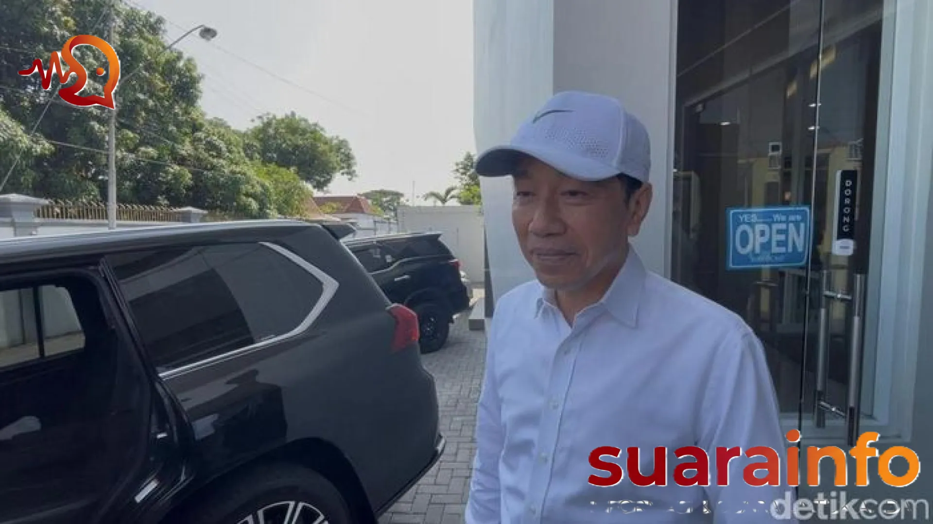 Jokowi Beri Teladan Pola Hidup Sehat: Rahasia Senyum Cemerlang Lewat Rutinitas Periksa Gigi di Solo