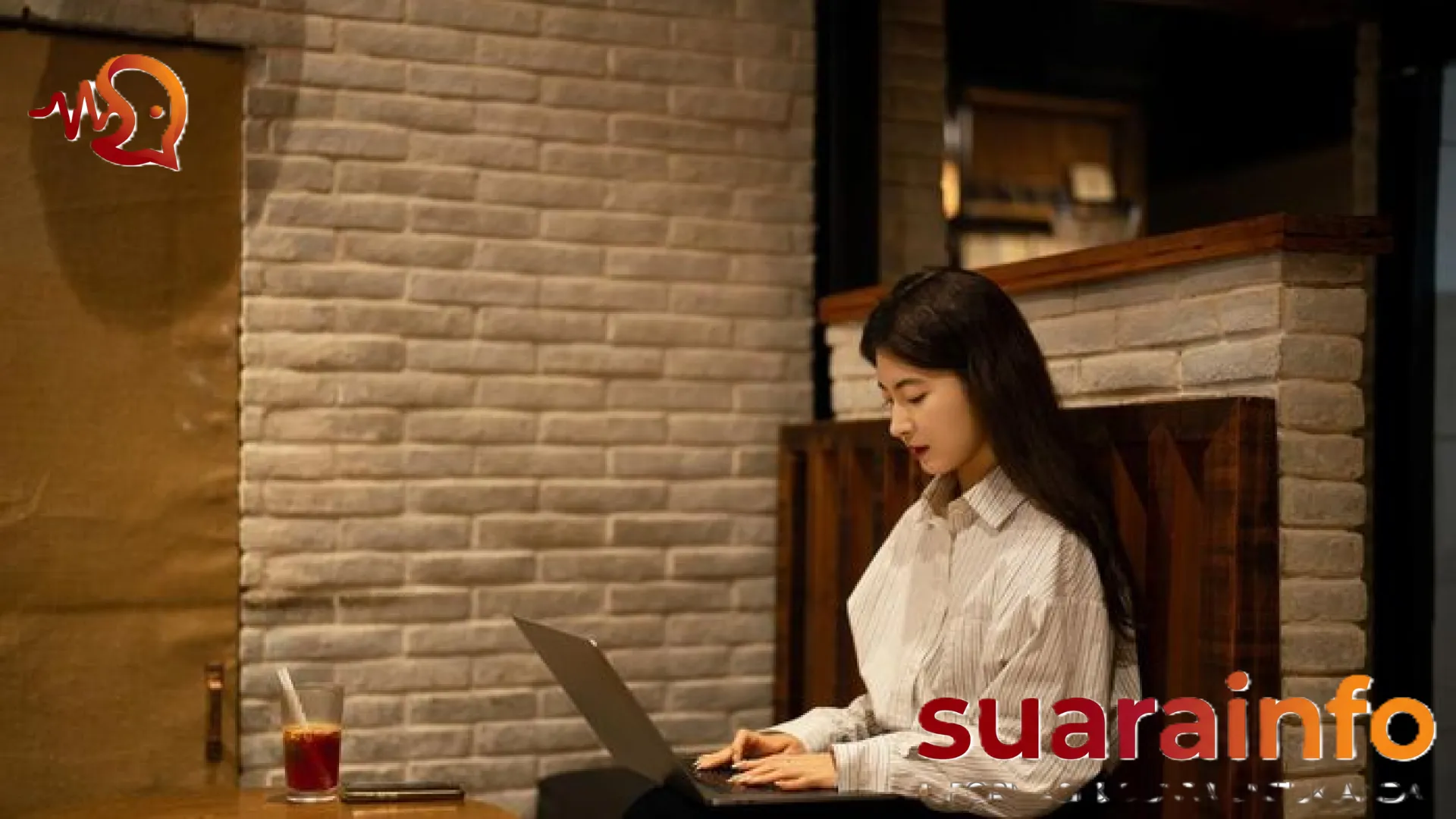 Waspada! Nyeri Punggung Saat Work from Cafe Bisa Jadi Gejala Saraf Kejepit, Kenali Tandanya Sebelum Terlambat